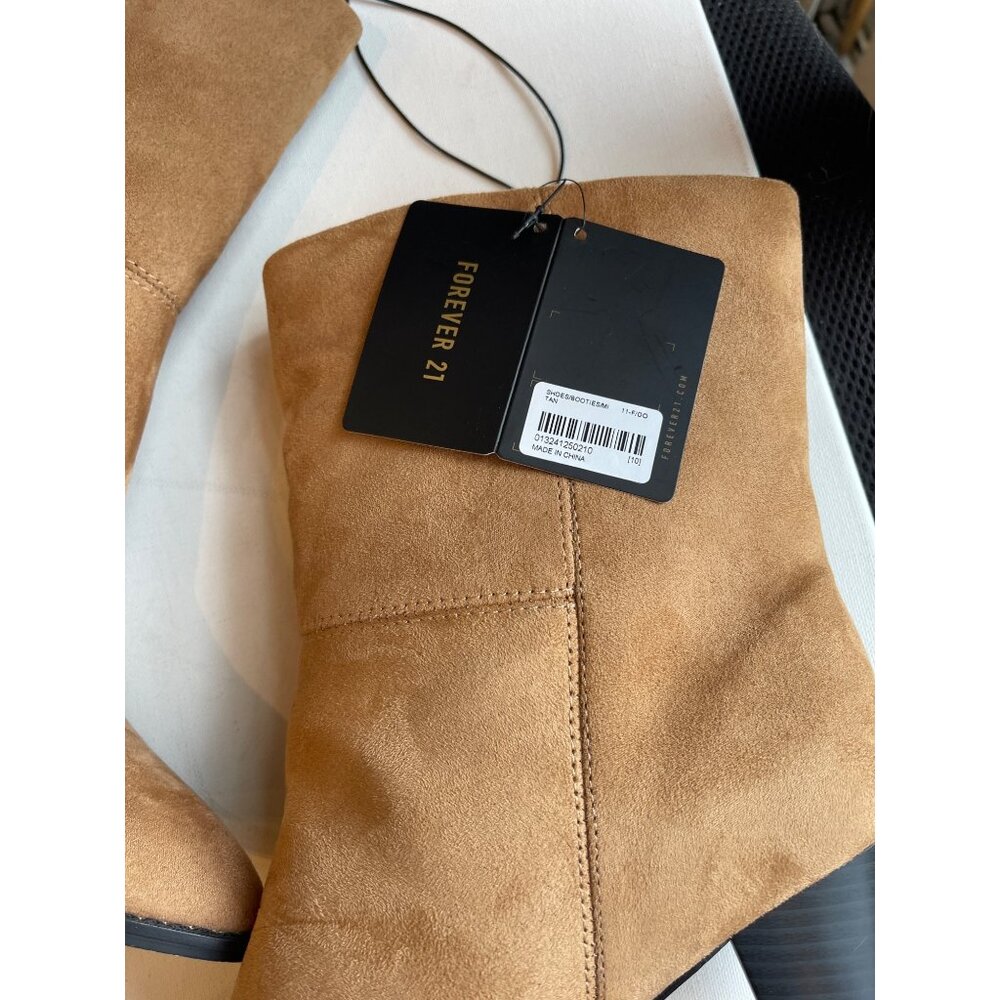 Forever 21 Tan Pointed Toe Ankle Boots Size 10 Faux Suede Cone Heels New Booties - Picture 4 of 8